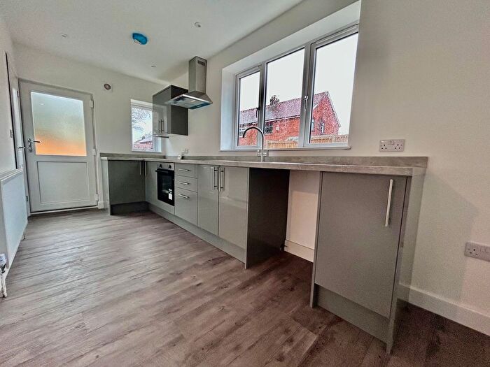 2 Bedroom Property To Rent In Alexandra Road, Preston, PR5