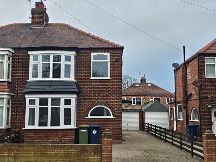 3 Bedroom Semi-Detached House To Rent In Beverley Road, Redcar, TS10