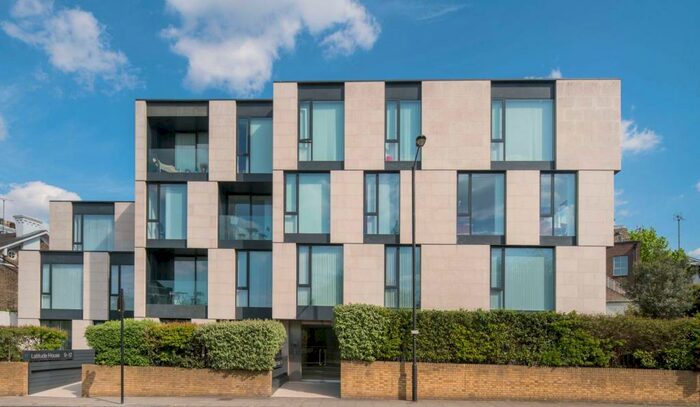 3 Bedroom Flat To Rent In Oval Road, Camden, London, NW1