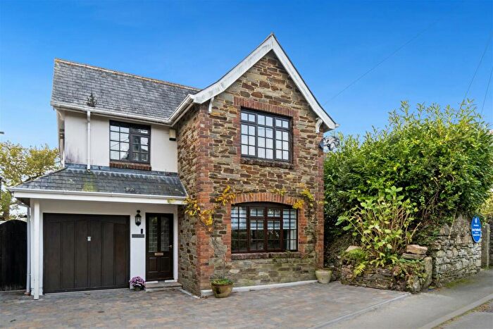 3 Bedroom House To Rent In Walkhampton, PL20
