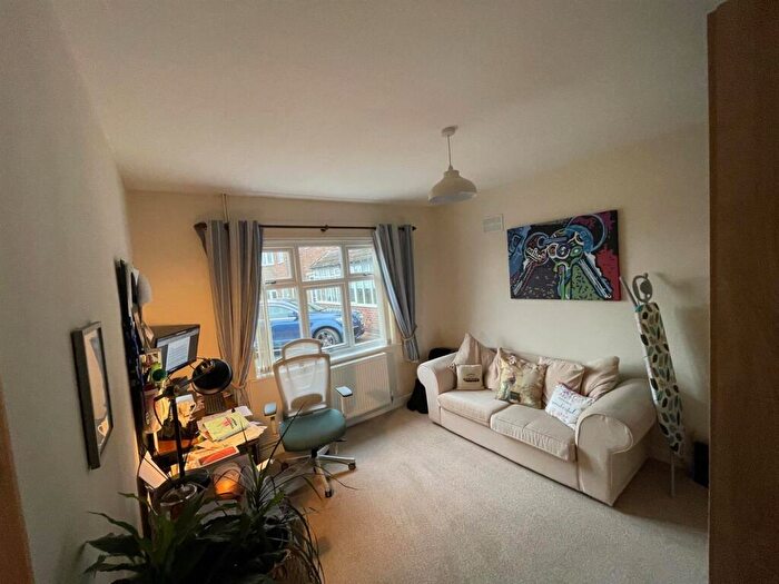 2 Bedroom Bungalow To Rent In Radnor Drive, Loughborough, LE12