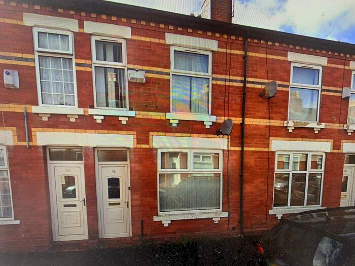 3 Bedroom Terraced House To Rent In Albert Avenue, Manchester, M18