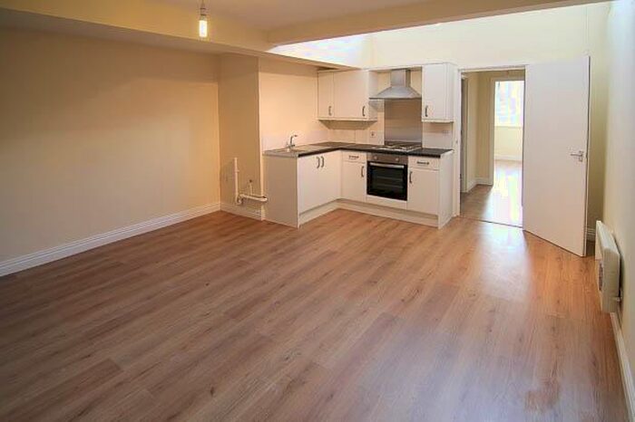 1 Bedroom Flat To Rent In Berkeley Court, Cheltenham, GL52