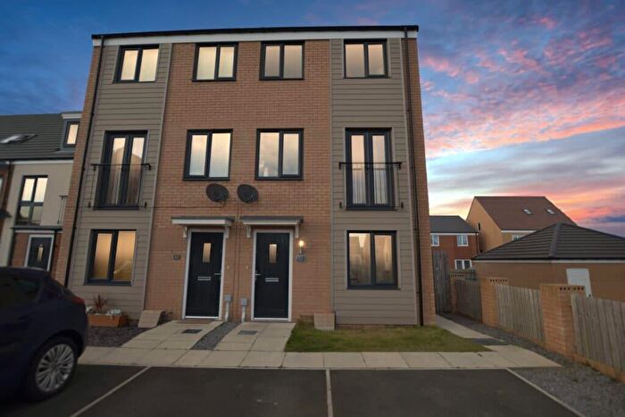 3 Bedroom Semi Detached House To Rent In Elmwood Park Gardens, Newcastle Great Park, NE13