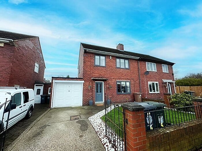 3 Bedroom Semi Detached House For Sale In Derby Gardens, Wallsend, NE28