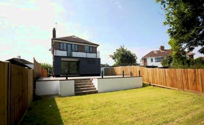 3 Bedroom Property To Rent In Tudor Way, Petts Wood, Orpington, BR5