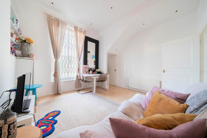 1 Bedroom Flat To Rent In Ashmore Road, London, W9