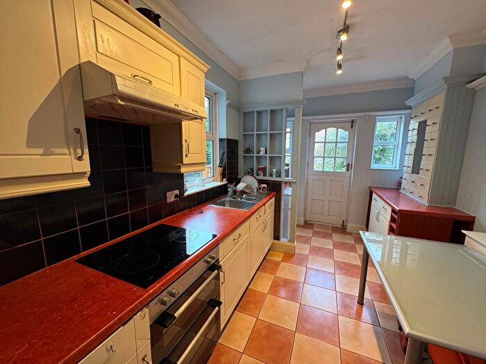 2 Bedroom Property To Rent In Middleborough Road, Coventry, CV1