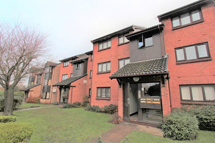 1 Bedroom Flat To Rent In Pycroft Way, Edmonton, N9