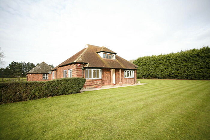 3 Bedroom Detached House To Rent In Coggeshall Road, Earls Colne, CO6