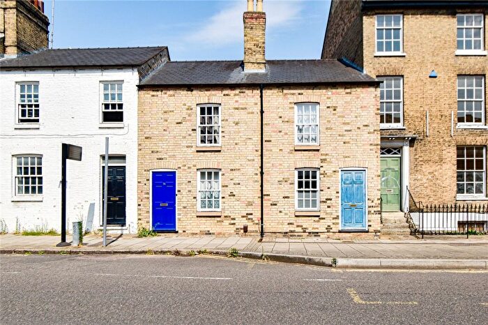 2 Bedroom Detached House To Rent In Castle Street, Cambridge, CB3