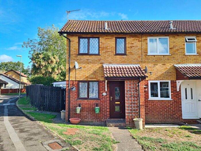 2 Bedroom End Of Terrace House For Sale In Evergreen Close, Marchwood, SO40