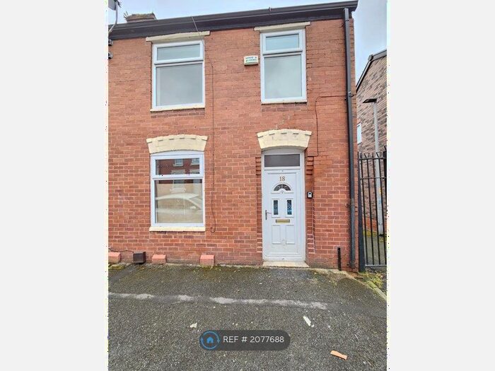 3 Bedroom End Of Terrace House To Rent In Clevedon Street, Manchester, M9