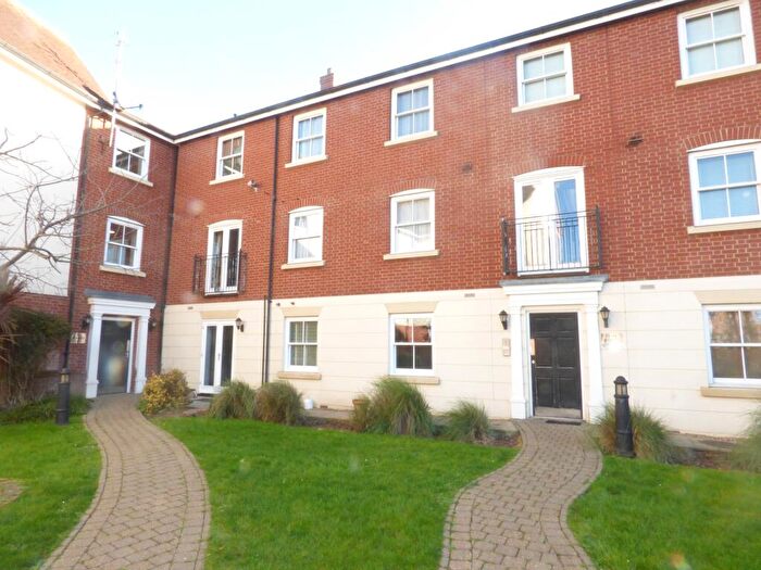 2 Bedroom Flat To Rent In William Hunter Way, Brentwood, CM14