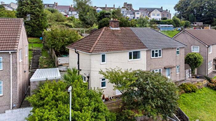 3 Bedroom Semi-Detached House For Sale In Heol Gwynno, Llantrisant, CF72