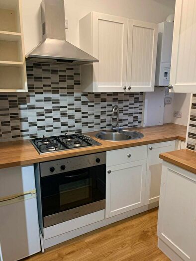 1 Bedroom Flat To Rent In Gerald Road, BH3