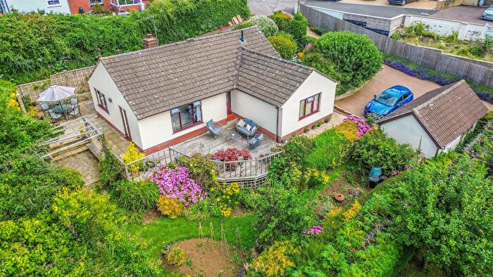 2 Bedroom Detached Bungalow For Sale In Westend, Cam, GL11