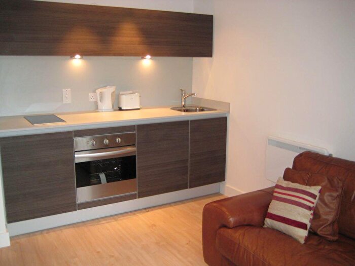 Apartment For Sale In Th Floor Hub Studio, B4
