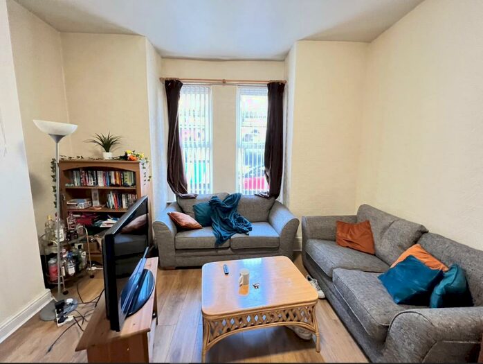 4 Bedroom Terraced House To Rent In Cardigan Terrace, Heaton, Newcastle Upon Tyne, NE6