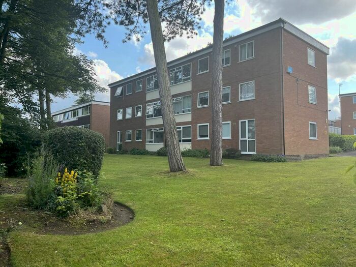 2 Bedroom Flat To Rent In Boldmere Gardens, Boldmere, Sutton Coldfield, B73