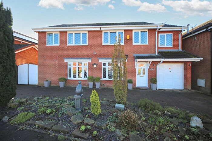7 Bedroom Detached House For Sale In Whitbeam Grove, Hindley, WN2