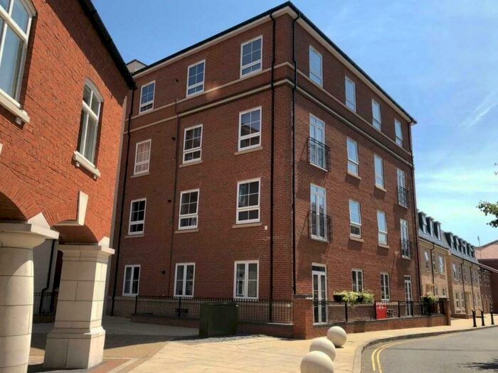 2 Bedroom Apartment To Rent In Sissinghurst Court, - Main Street, Dickens Heath, Solihull, B90