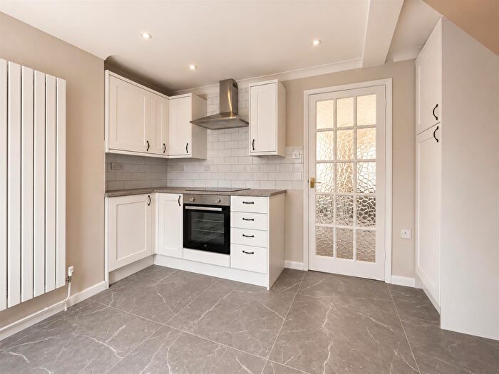 2 Bedroom Terraced House To Rent In Avenue Road, Wymondham, NR18