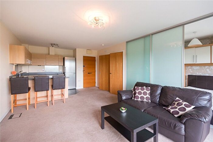 Studio To Rent In Heritage Avenue, London, NW9