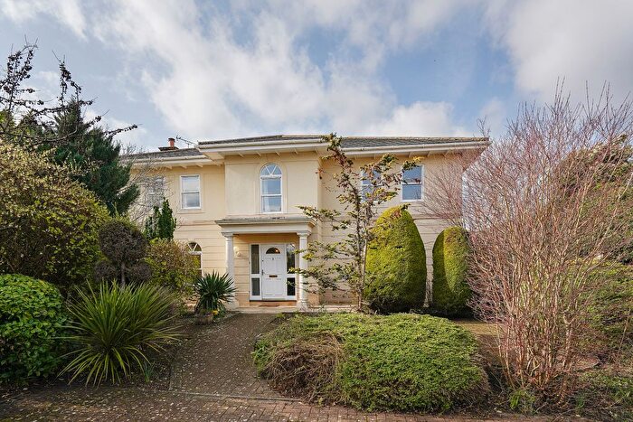 5 Bedroom Detached House For Sale In Billings Way, The Park, GL50