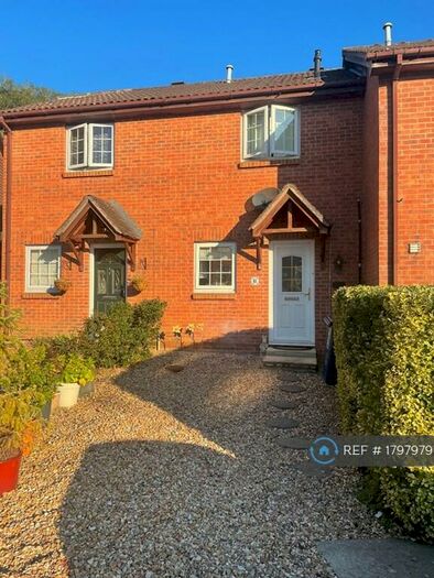 2 Bedroom Terraced House To Rent In St. Peter&#;S Gardens, Farnham, GU10