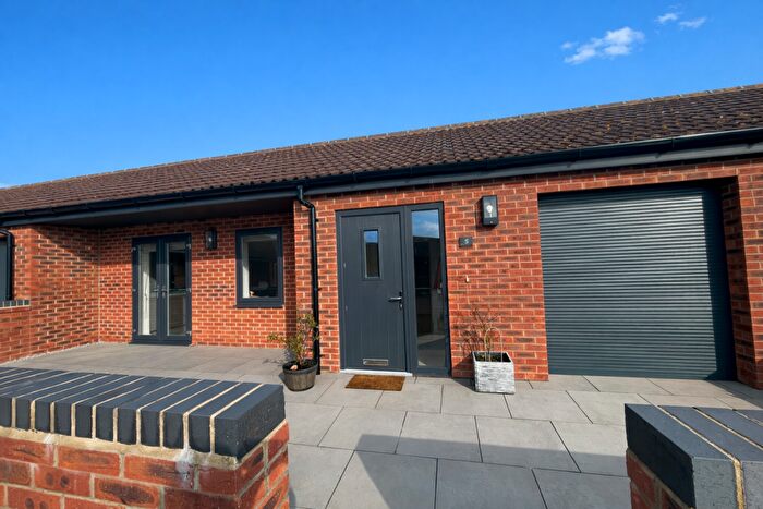1 Bedroom Barn Conversion To Rent In Holme Farm Court, Gamston, NG2