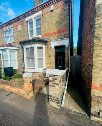 3 Bedroom House To Rent In Jubilee Street, Peterborough, PE2