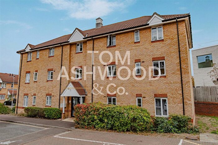 2 Bedroom Flat For Sale In Payne Close, Barking, IG11