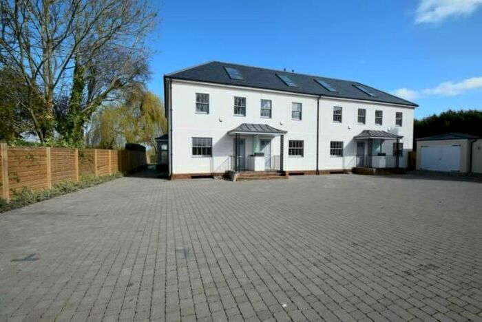 4 Bedroom Semi-Detached House To Rent In Moram Mews, Datchet Road, Old Windsor, Windsor, SL4