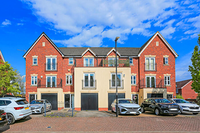 3 Bedroom Town House For Sale In Pelham Bend, Coventry, CV4