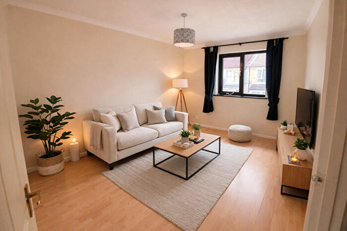 1 Bedroom Apartment To Rent In Queens Road, Gosport, PO12