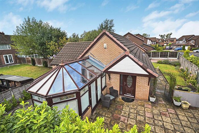 2 Bedroom Detached Bungalow For Sale In Hallworthy Close, Leigh, WN7