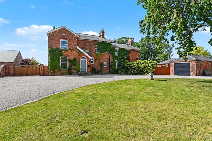 4 Bedroom Detached House For Sale In Middle Street, Corringham, Gainsborough, DN21