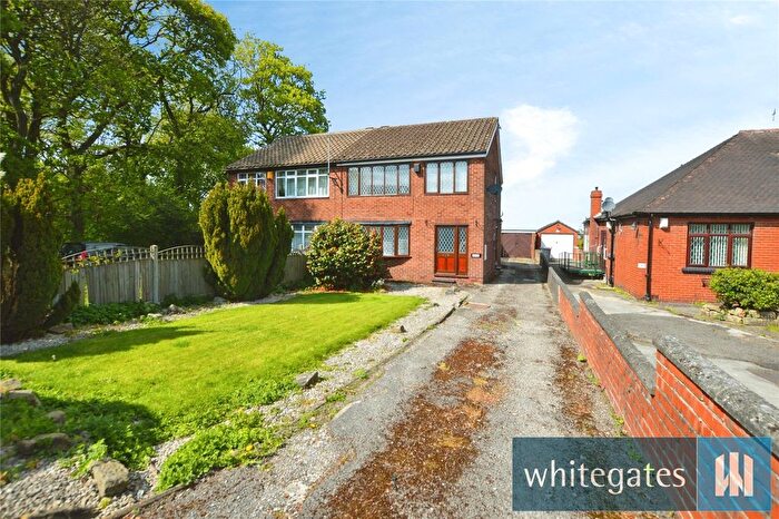 3 Bedroom Semi Detached House For Sale In Town Street, Leeds, LS10