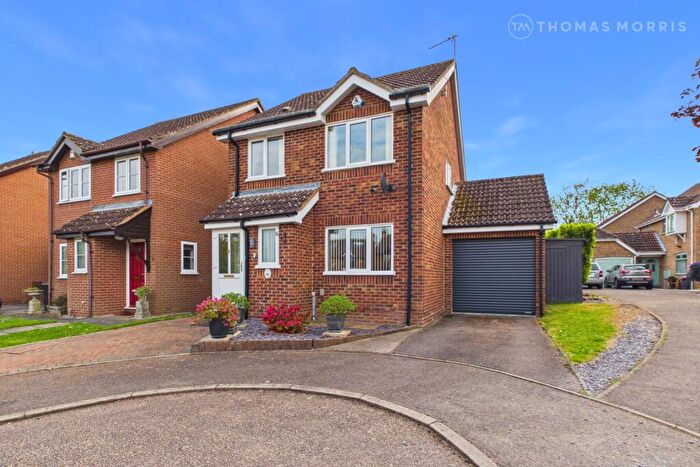 3 Bedroom Detached House For Sale In Peregrine Close, Hartford, Huntingdon, Cambridgeshire, PE29