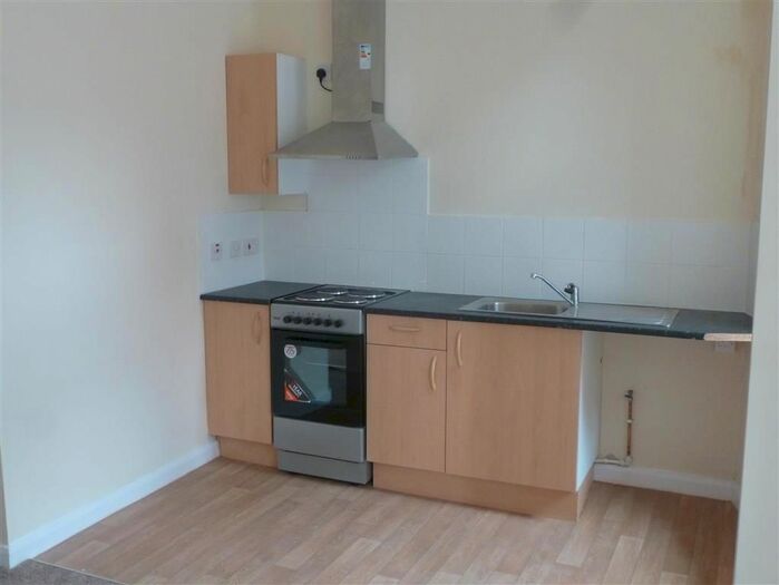 1 Bedroom Flat To Rent In Nottingham Road, Ripley, DE5