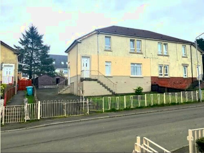 2 Bedroom Flat To Rent In Drumgelloch Street, Airdrie, ML6