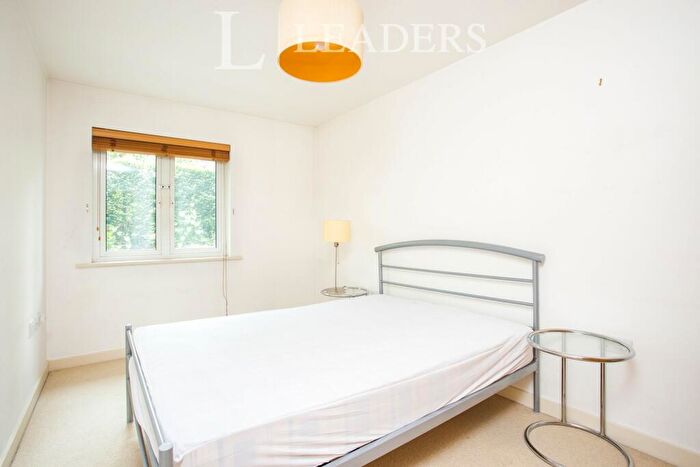 2 Bedroom Apartment To Rent In Park Heights, Constitution Hill, GU22