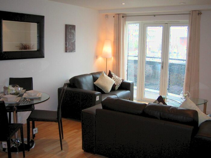 2 Bedroom Apartment To Rent In Masshouse Doube Bedroom Apartment With Balcony & Parking, B5