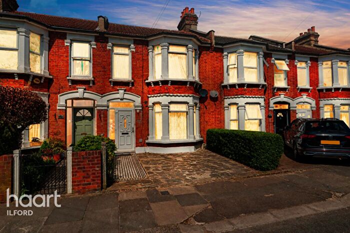 3 Bedroom Terraced House For Sale In Windsor Road, Ilford, IG1