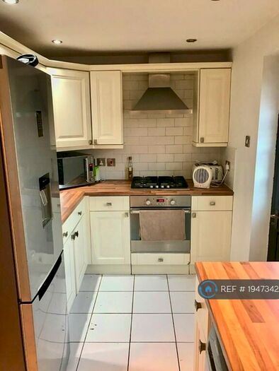 2 Bedroom Semi-Detached House To Rent In Tobyfield Close, Bishops Cleeve, Cheltenham, GL52