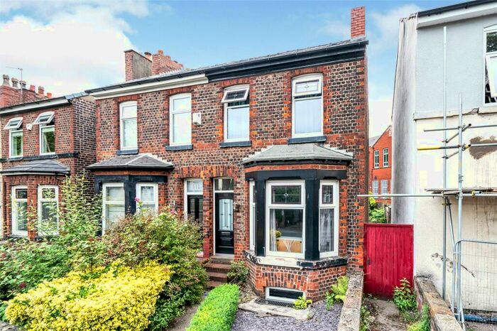 3 Bedroom End Of Terrace House To Rent In New Lane, Eccles, Manchester, Greater Manchester, M30