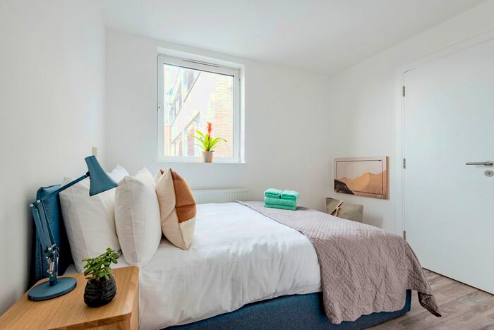 2 Bedroom Flat To Rent In Kentish Town Road, London, NW1