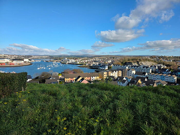 1 Bedroom Flat For Sale In Tapson Drive, Turnchapel, Plymouth, PL9