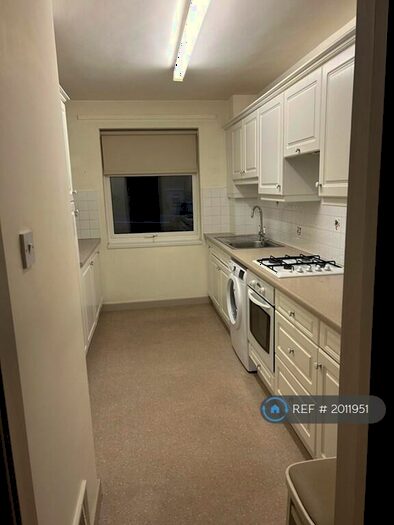 3 Bedroom Flat To Rent In Caerleon, Caerleon, NP18